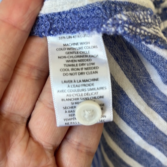 BeachLunchLounge Size Small Button Down Tank - Picture 5 of 6